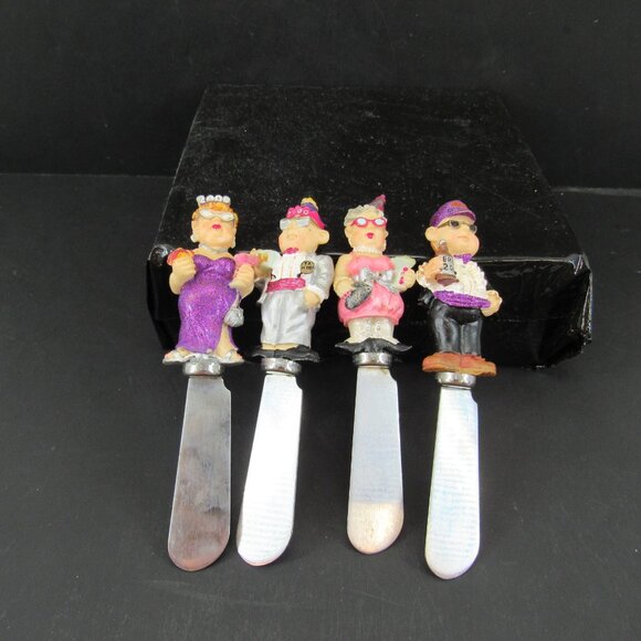 Boston Warehouse 4 3/4" Cheese Knives Spreaders New Years 2000 Revelers Lot of 4 - Picture 7 of 7